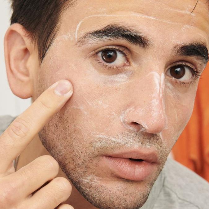 Gel Exfoliante de Uso Diario